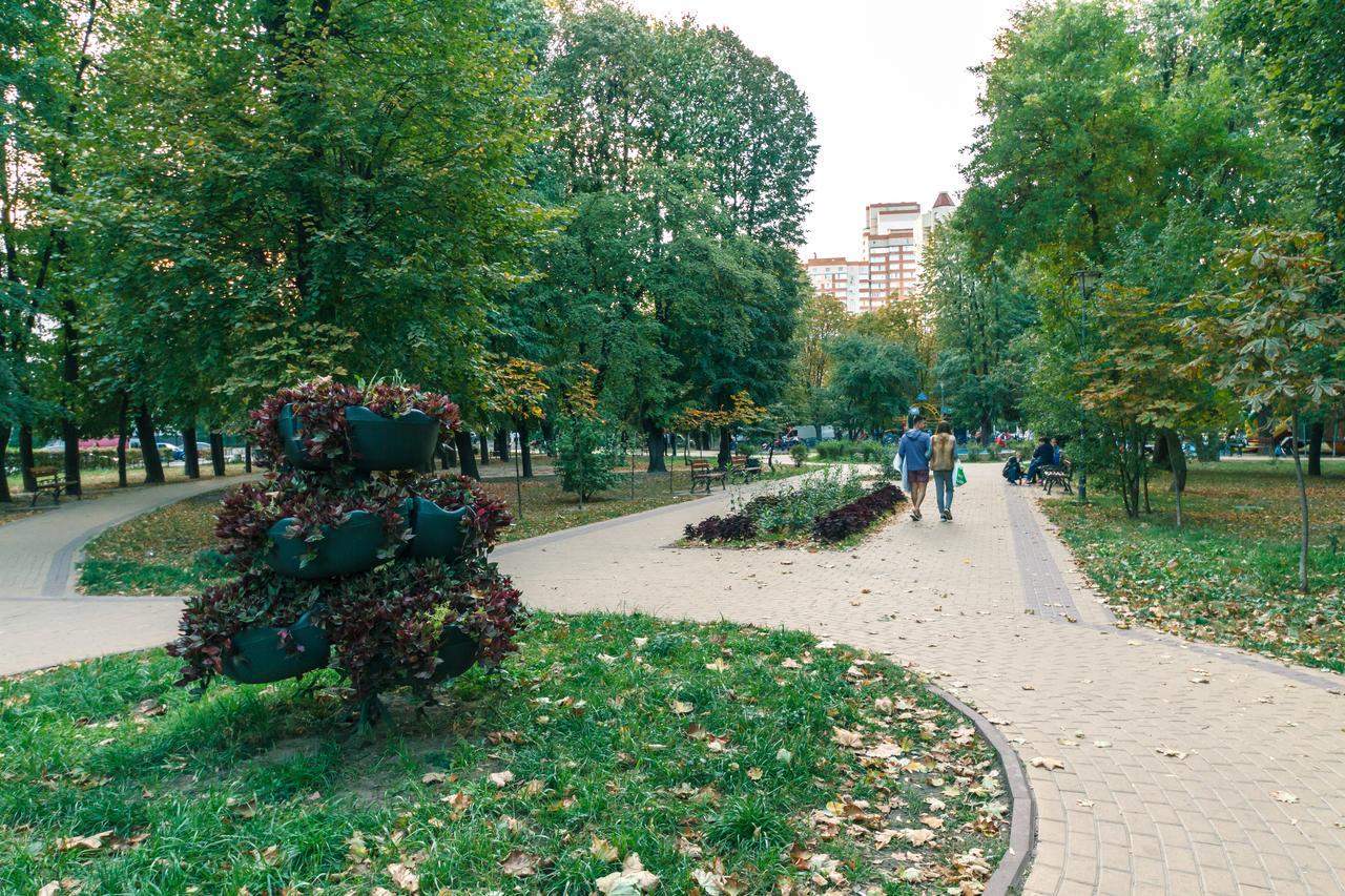 Apartment On Sevastopolska Square Kyiv Exterior photo