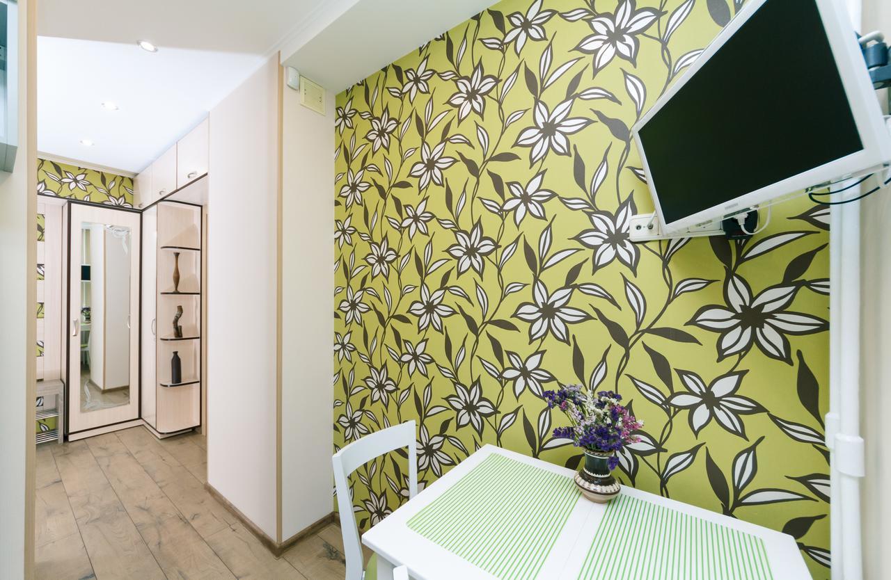 Apartment On Sevastopolska Square Kyiv Exterior photo